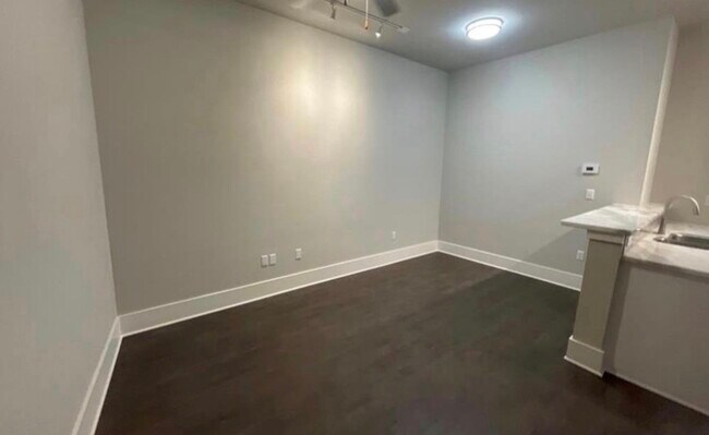 Photo - 2727 Houston Ave Unit 209