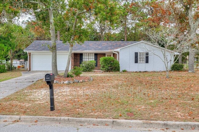 Photo - 3613 Spanish Trace Dr House