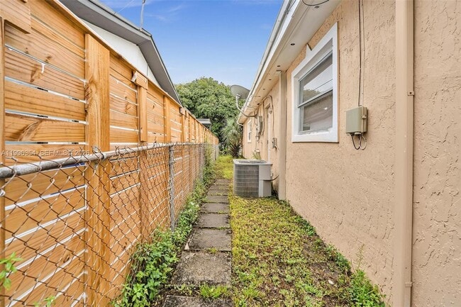 Photo - 6640 Evergreen Dr Unit Efficiency