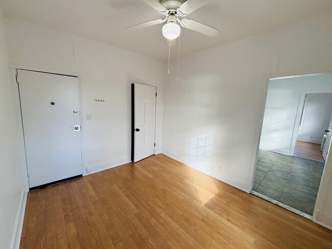 Photo - 420 Littleworth Ln