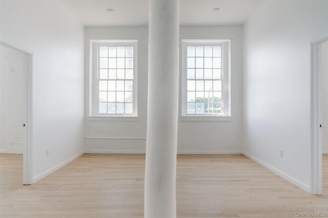 Photo - 155 S River St Unit 1A