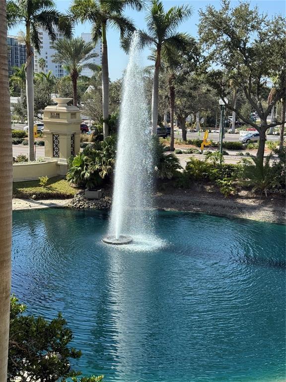 Building Photo - 800 N Tamiami Trl Unit 211