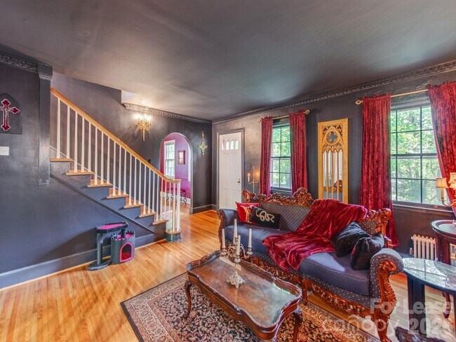 Photo - 1209 Oakwood Ave