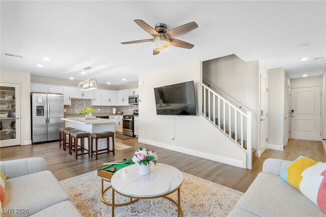 Photo - 302 Quail Dove Ave