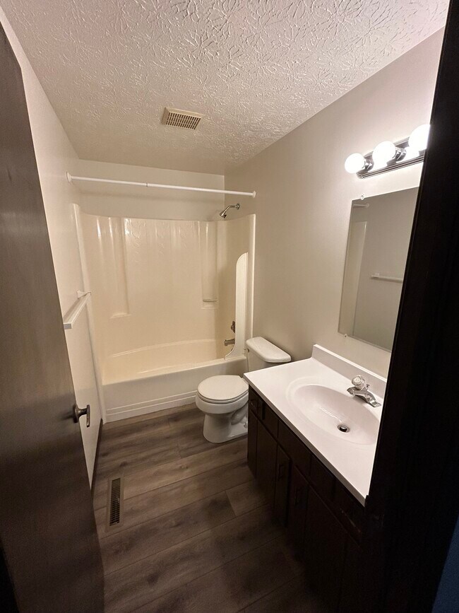 1597 Beal Rd Apartments Unit 1597 Beal Road Mansfield, OH