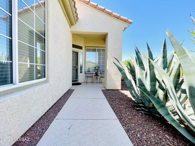 13045 N Burrobush Loop