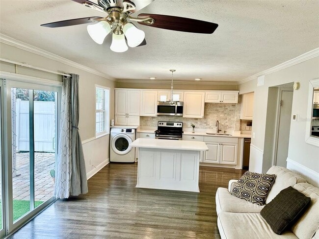 Building Photo - 13731 Juniper Blossom Dr Unit 101