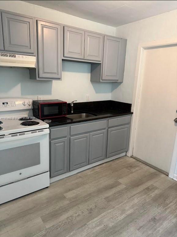 Photo - 817 Grant St Unit 3