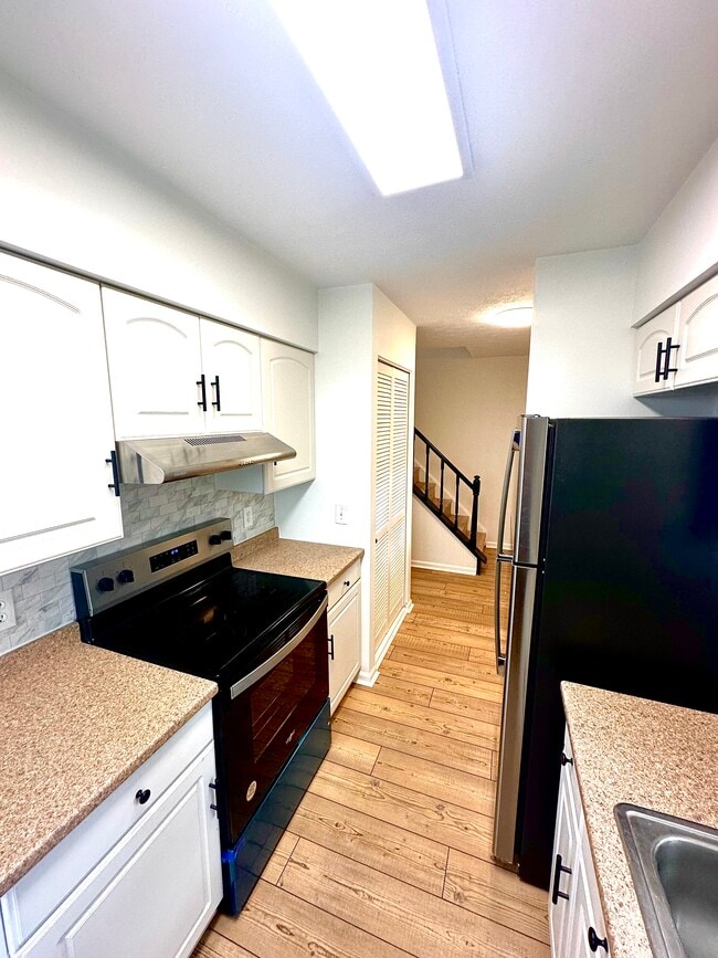 Photo - 7614 Pons Ln