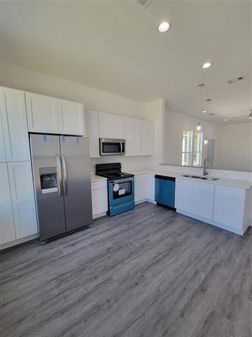 Photo - 3336 Noor St