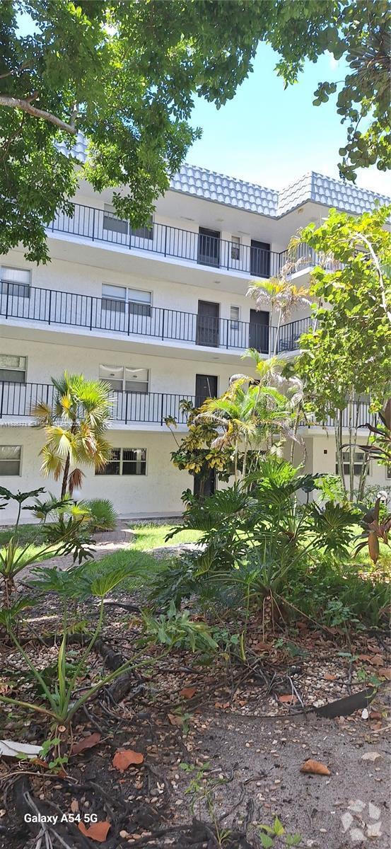Building Photo - 3300 Spanish Moss Terrace Unit 106 Rental