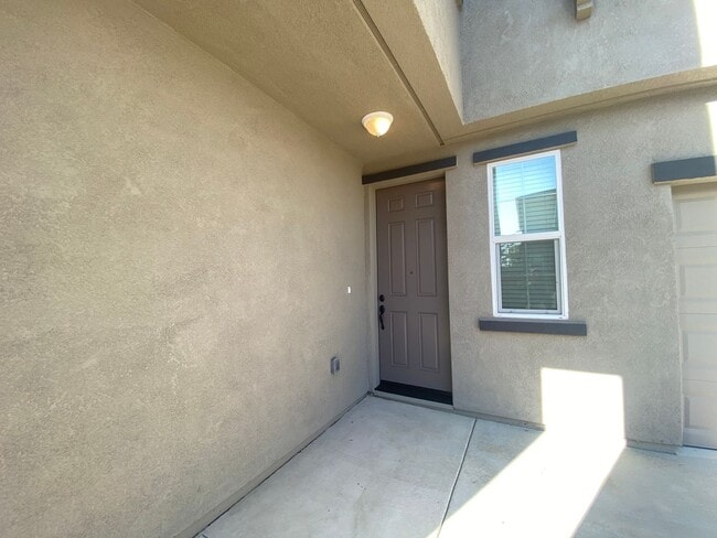 Photo - Modern 4 Bedroom 2.5 Bath Home in Gated Winding Meadow Village