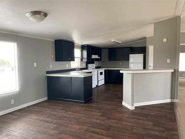 110 Thomas Park Dr