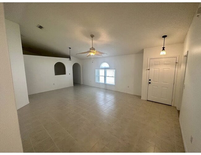 Photo - 3BR/2BA single-family home in gated community
