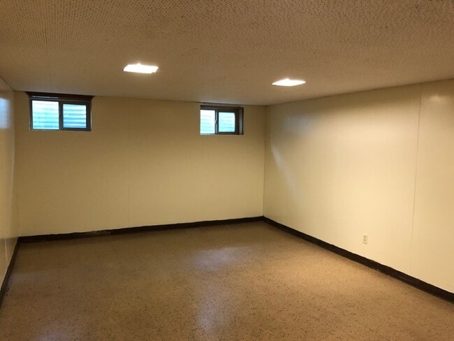 Photo - 2614 Silver Blvd