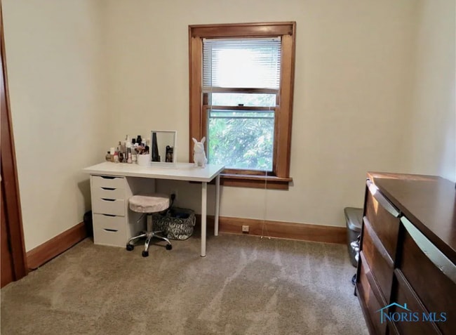 Photo - 2339 Castlewood Dr