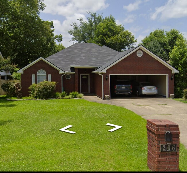 Photo - 206 Vail Dr