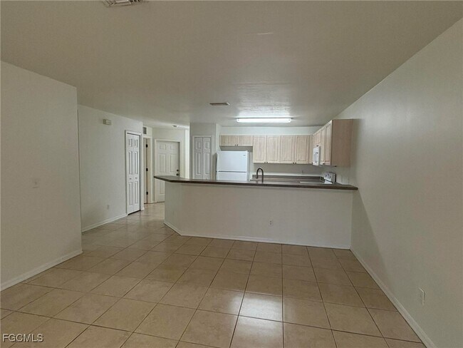 Photo - 1321 Diplomat Pkwy E