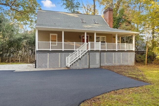 Building Photo - 1707 Bateman Bridge Rd Rental