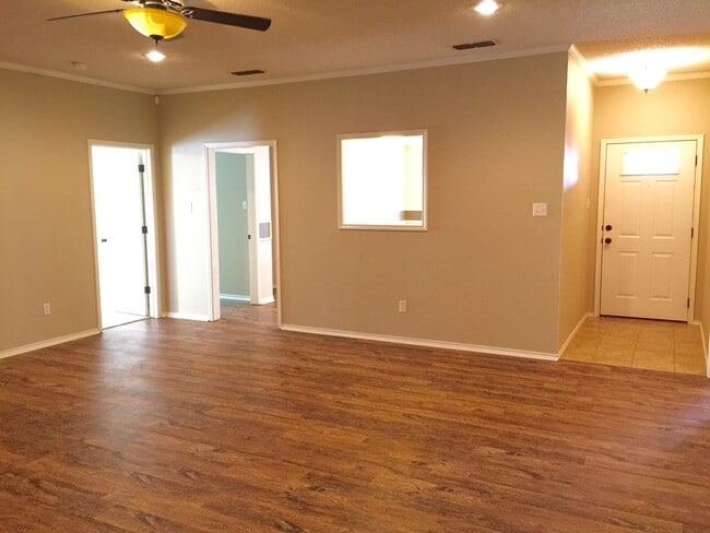 Photo - 3 Bed/ 2 Bath in Frenship LISD !