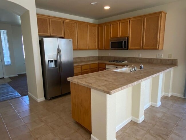 Photo - 216 Shanley Ct