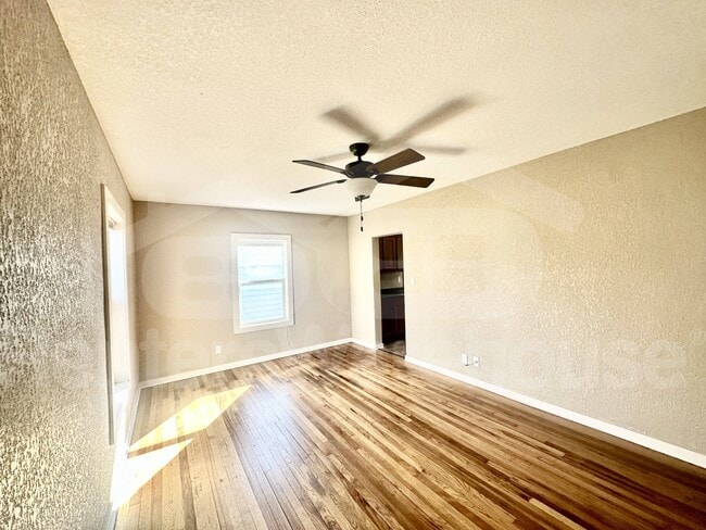 Photo - 1512 Beaver Ave