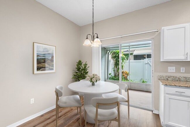 Photo - TAMPA TOWNHOME IN GATED COMMUNITY!