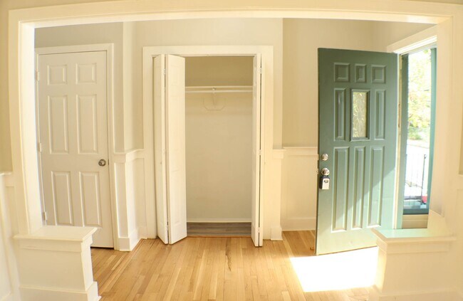 Photo - 235 Starr St Unit 1