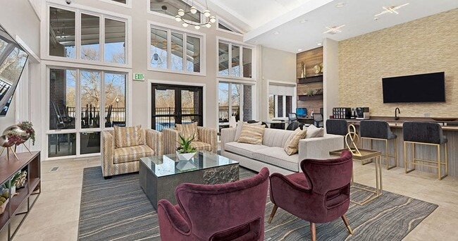 Butterfield Oaks Apartments