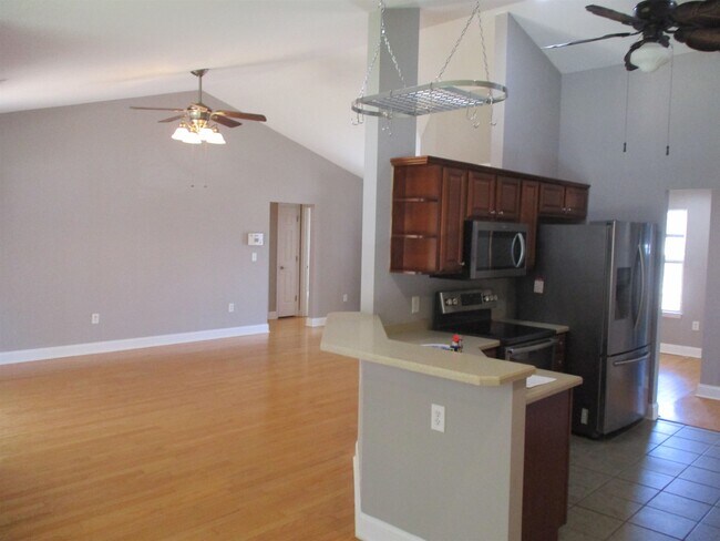 Photo - 2808 Blue Bell Ln