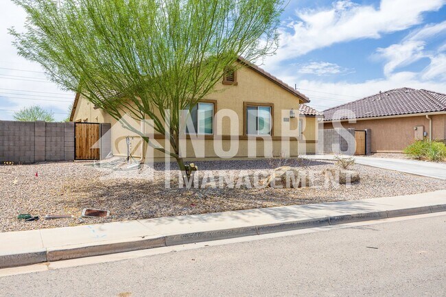 Photo - Very Nice Home in a Great Location