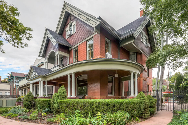 Photo - 1638 N Ogden St Unit 3