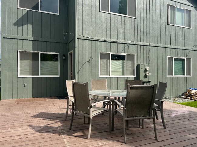 Photo - 4766 Grumman St