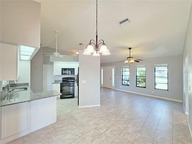 Photo - 920 Tanager Rd