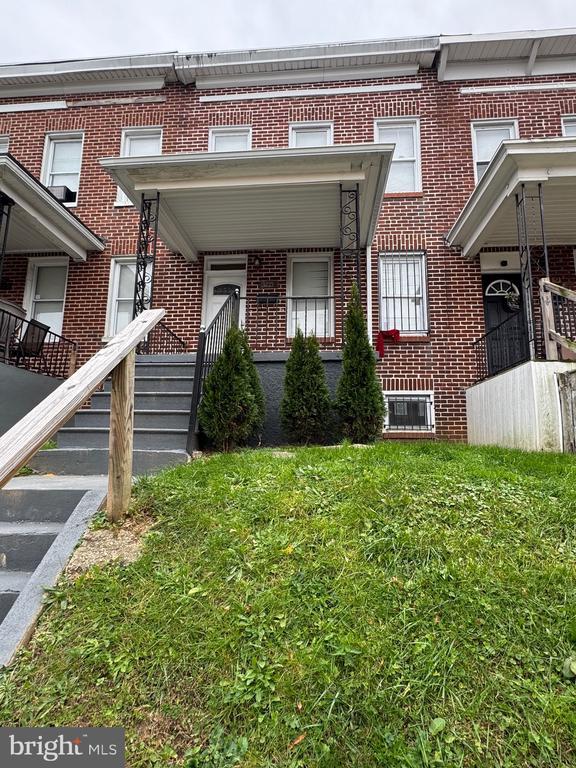 Building Photo - 3221 Lyndale Ave