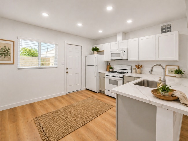 Photo - 2-bedroom, 1-bath duplex by ASU