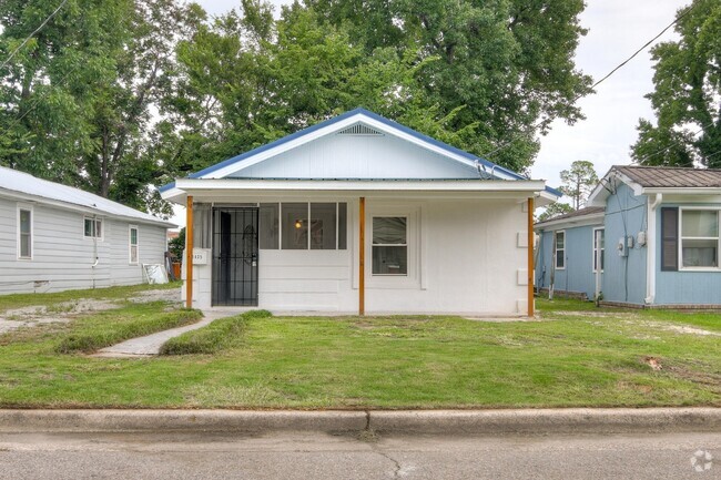 Building Photo - 1435 Perry Ave Rental