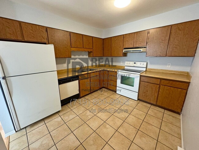 Photo - 1608 W Summit Ave