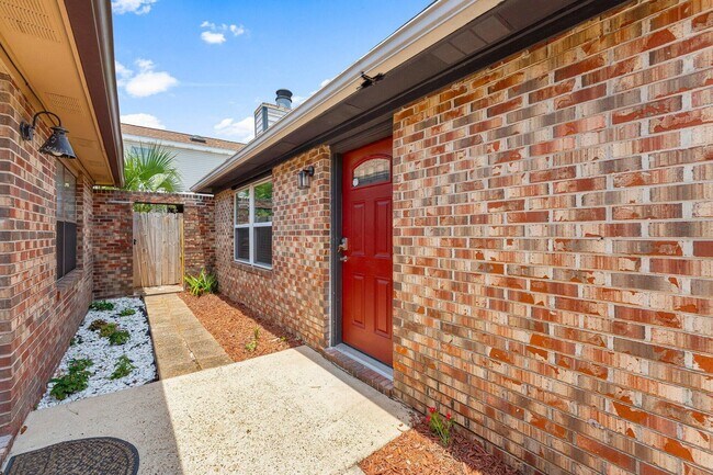 Photo - 237 Indian Oaks Dr