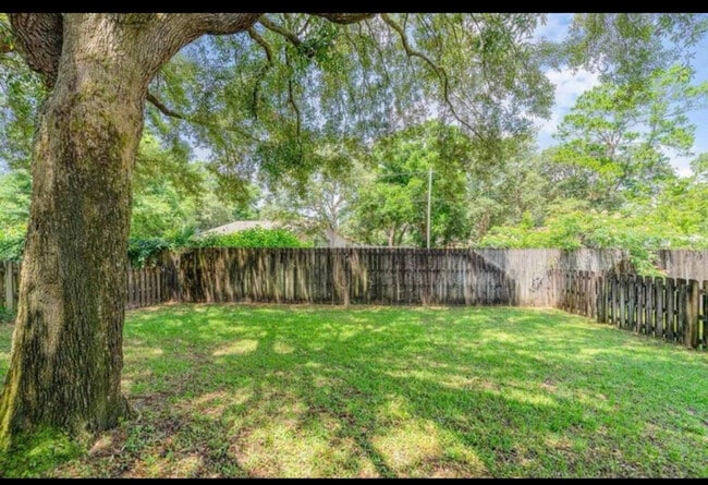 Photo - 2751 Bay Club Dr