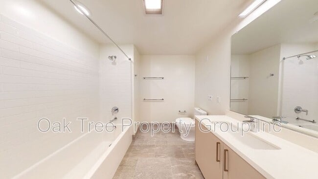 Photo - 532 Union St
