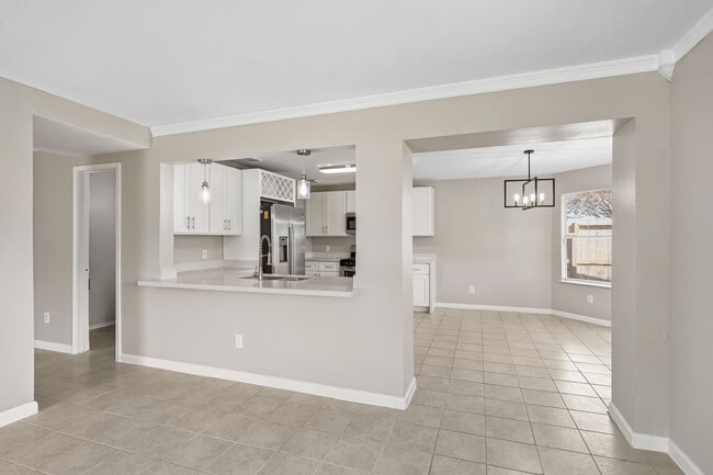 Photo - 21619 Knightsbrook Ln
