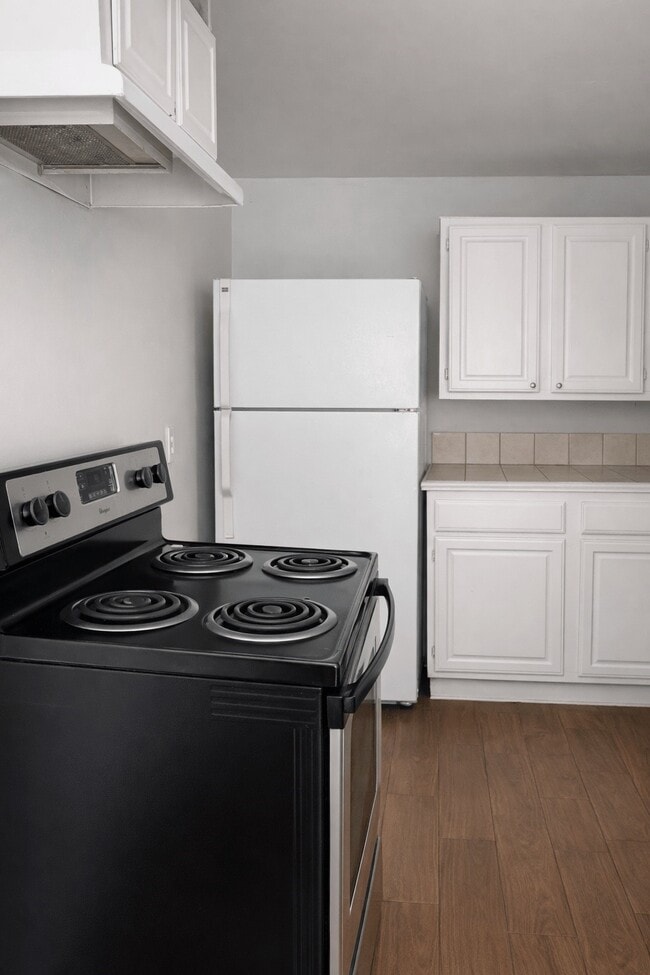 Photo - 1901 40th St Unit 4