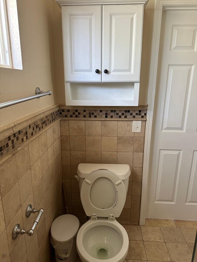 Photo - 10640 Gridley Rd