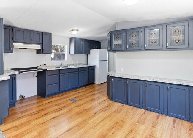 Photo - 3 Bedroom Home on Over .2 Acres with Canyon Lake Access!