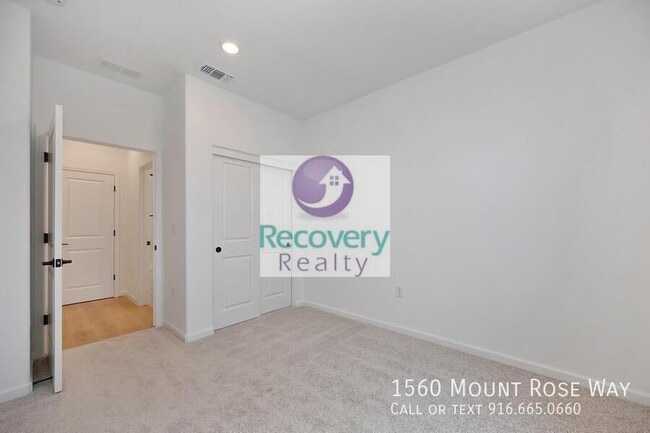 Photo - 1560 Mount Rose Ln