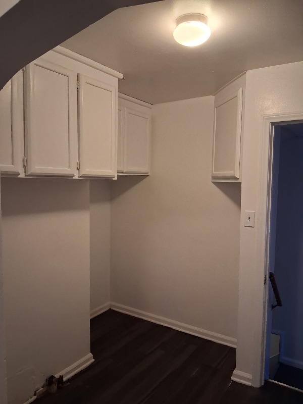 Photo - 20269 Elkhart St