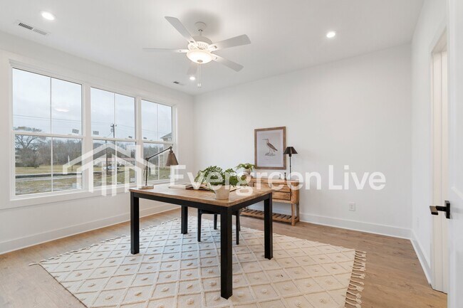 Photo - 129 Leggo Ave