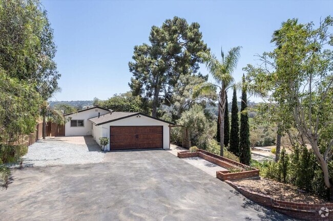 Building Photo - 4113 Sweetwater Rd Rental