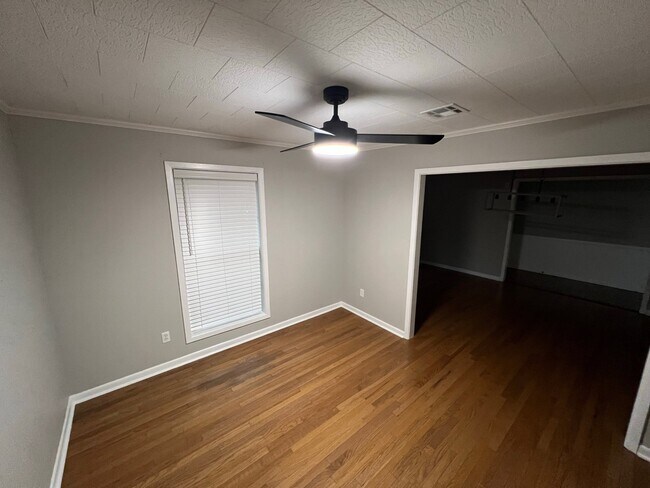 Photo - 110 Highland Dr